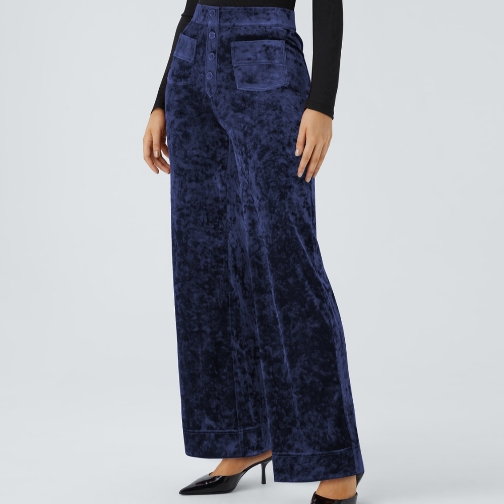 HALARA Black Iris And Lipstick Red Velvet Straight-Leg Pants (2 Pants)
